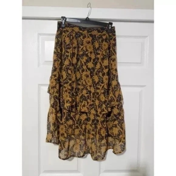 Ann Taylor Tiered Floral Skirt - Picture 4 of 6